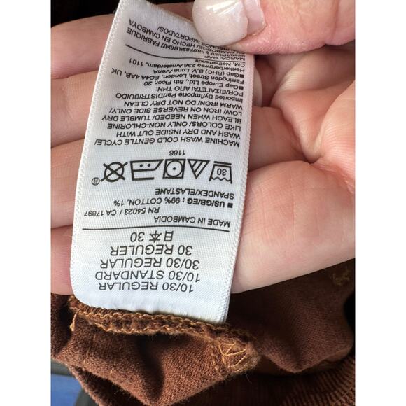 Gap Corduroy 70's Flare Pants Rust Color Size 10 / 30 Regular Fall - Picture 5 of 9